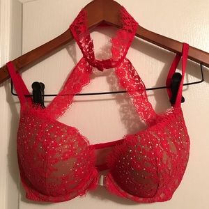 COPY - Sexy red Victoria Secret bra